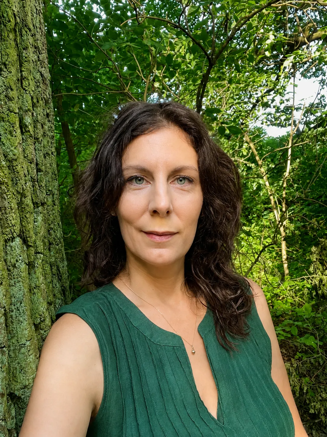 Ania Nadolna – Konsultacje zielarskie, Soul Body Fusion®, Qigong, aromaterapia, mieszanki ziołowe i warsztaty ziołowe.